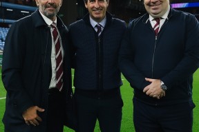 AYX SPORTS阿斯顿维拉迎荷甲关键赛；冲刺阶段单刀错失；更衣室稳定；资深球员宣示担当的简单介绍