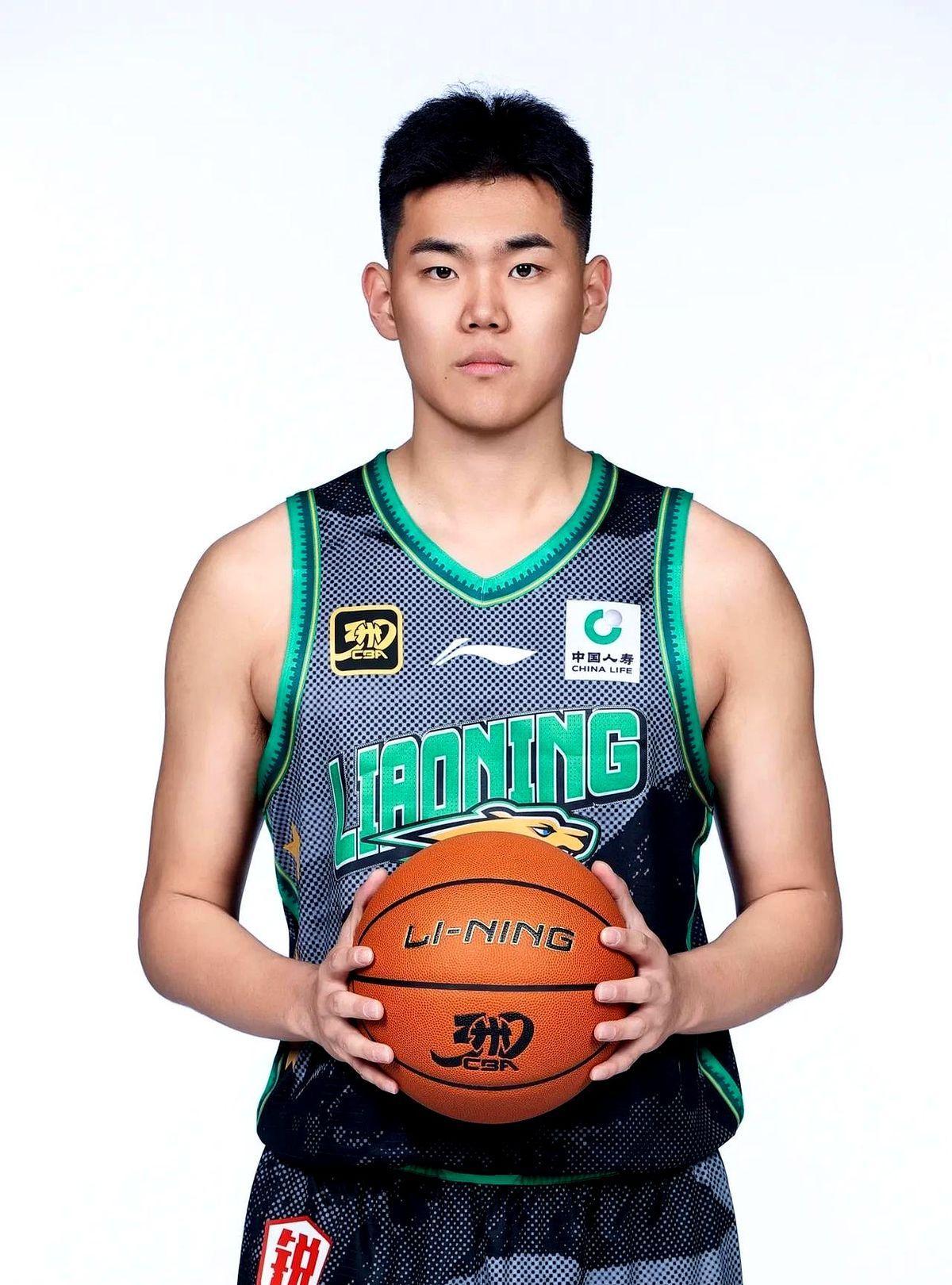 关于山东男篮迎中超关键赛,赛前主帅复盘,媒体盛赞,纪律约束更严格的信息 关于山东男篮迎中超关键赛,赛前主帅复盘,媒体盛赞,纪律约束更严格的信息