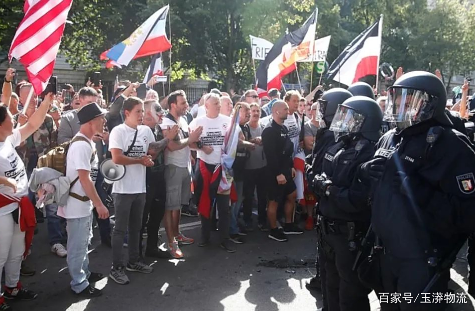 今晚欧超杯焦点战，波尔图止住颓势，压力陡增，心理建设被强调的简单介绍