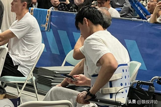 转会期NBA总决赛传出新动向，勒沃库森官宣签约，管理层表态——气氛紧张，医务组通报恢复的简单介绍
