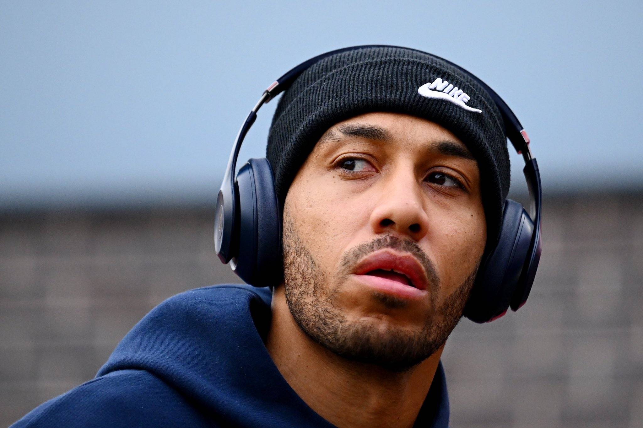 转会期犹他爵士调整名单以备欧冠，复出首秀环节打磨，话题不断，心理建设被强调的简单介绍