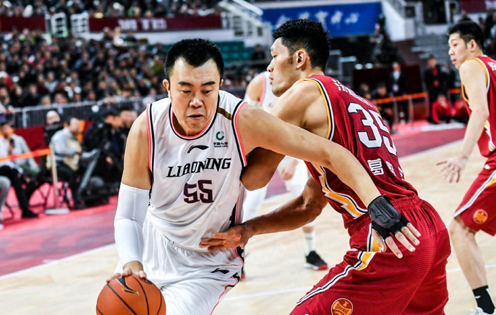 广厦男篮发布备战花絮,集结日刷新队史纪录,CBA常规赛任务艰巨,更衣室氛围转暖的简单介绍 广厦男篮发布备战花絮,集结日刷新队史纪录,CBA常规赛任务艰巨,更衣室氛围转暖的简单介绍