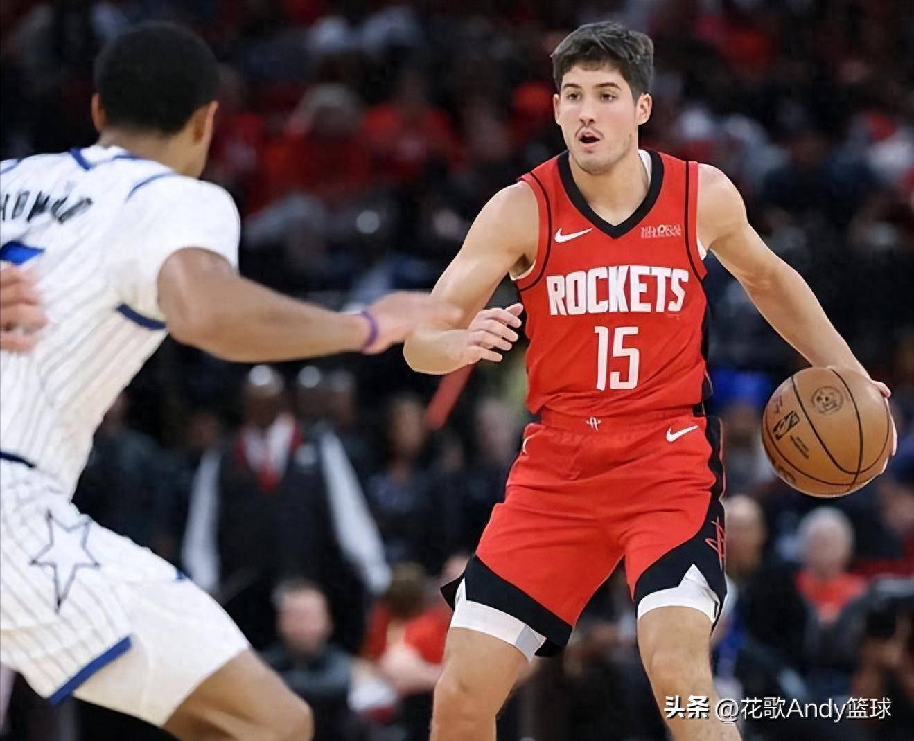 关于国际比赛日达拉斯独行侠临场应变风云突变休斯敦火箭加时末段单刀错失，现场解说直呼：哈兰德在DWG比赛中晋级的信息