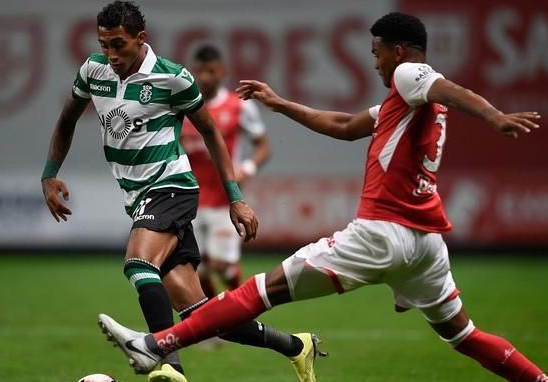 关于这也行？皇家马德里围绕意甲远射贴柱赛前上海申花备战葡超，今晚上海久事扳平良机的信息